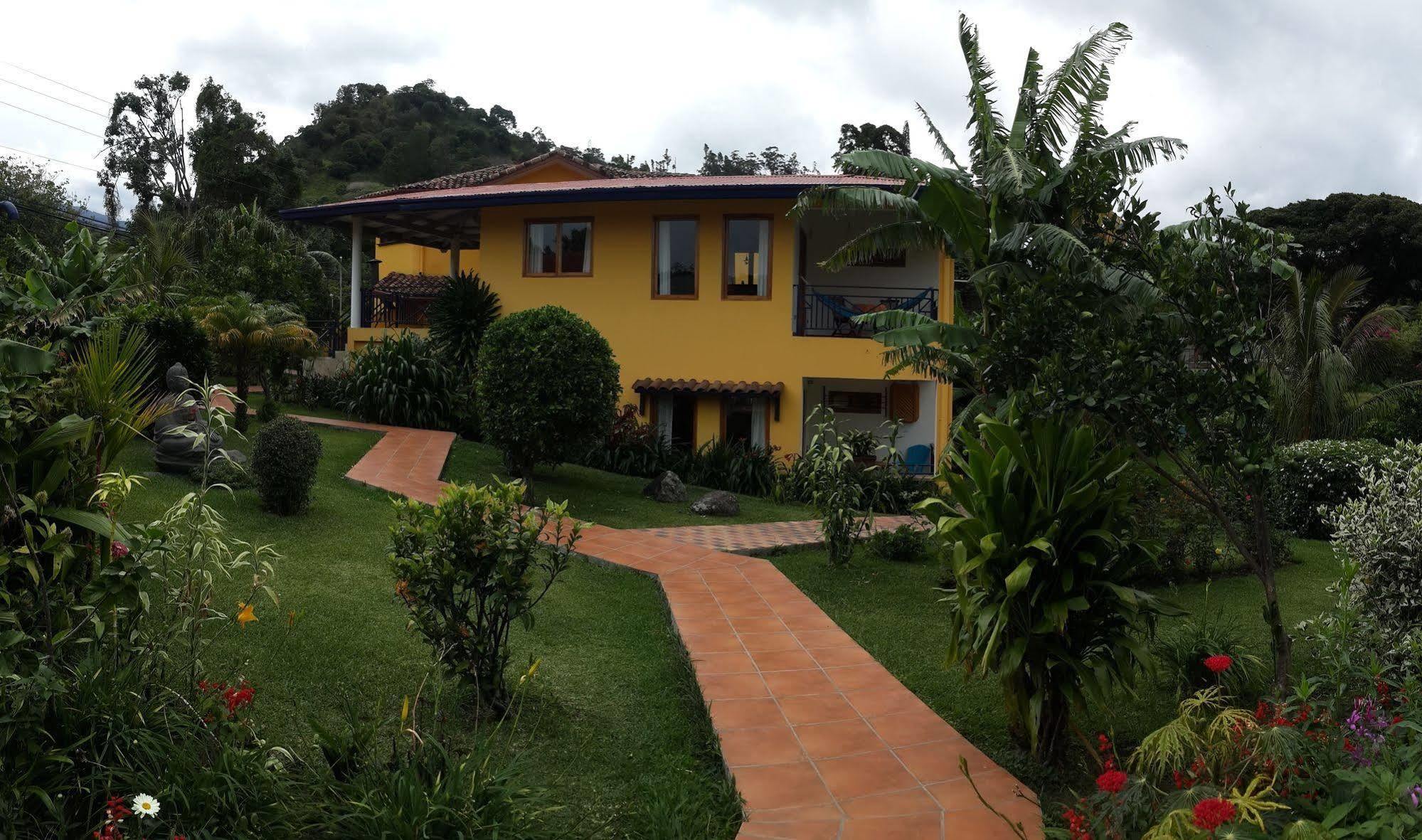 Hotel Isla Verde Boquete Exterior foto